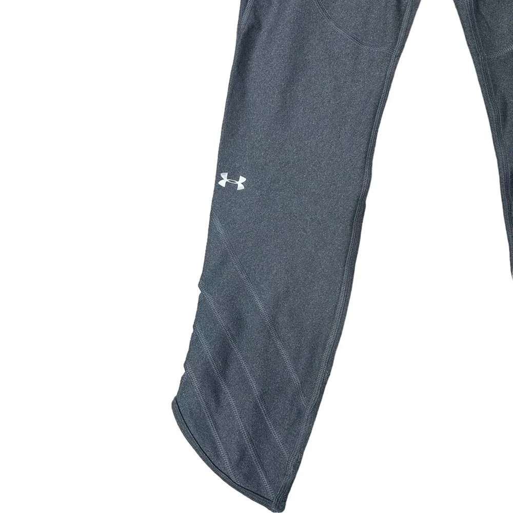 2/$30 Under Armour Gray HeatGear High-Rise Cutout Compression Crop Legging Sz M - Picture 6 of 10